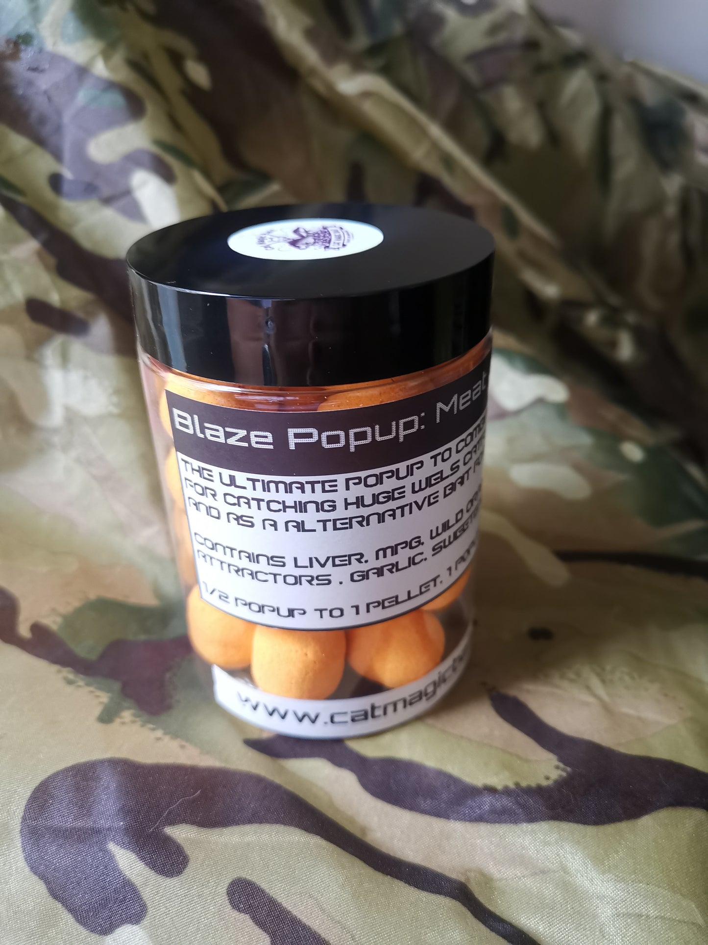 Blaze 24mm popups 2 colour options